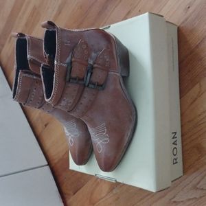 EUC!!! Roan Cowgirl Booties